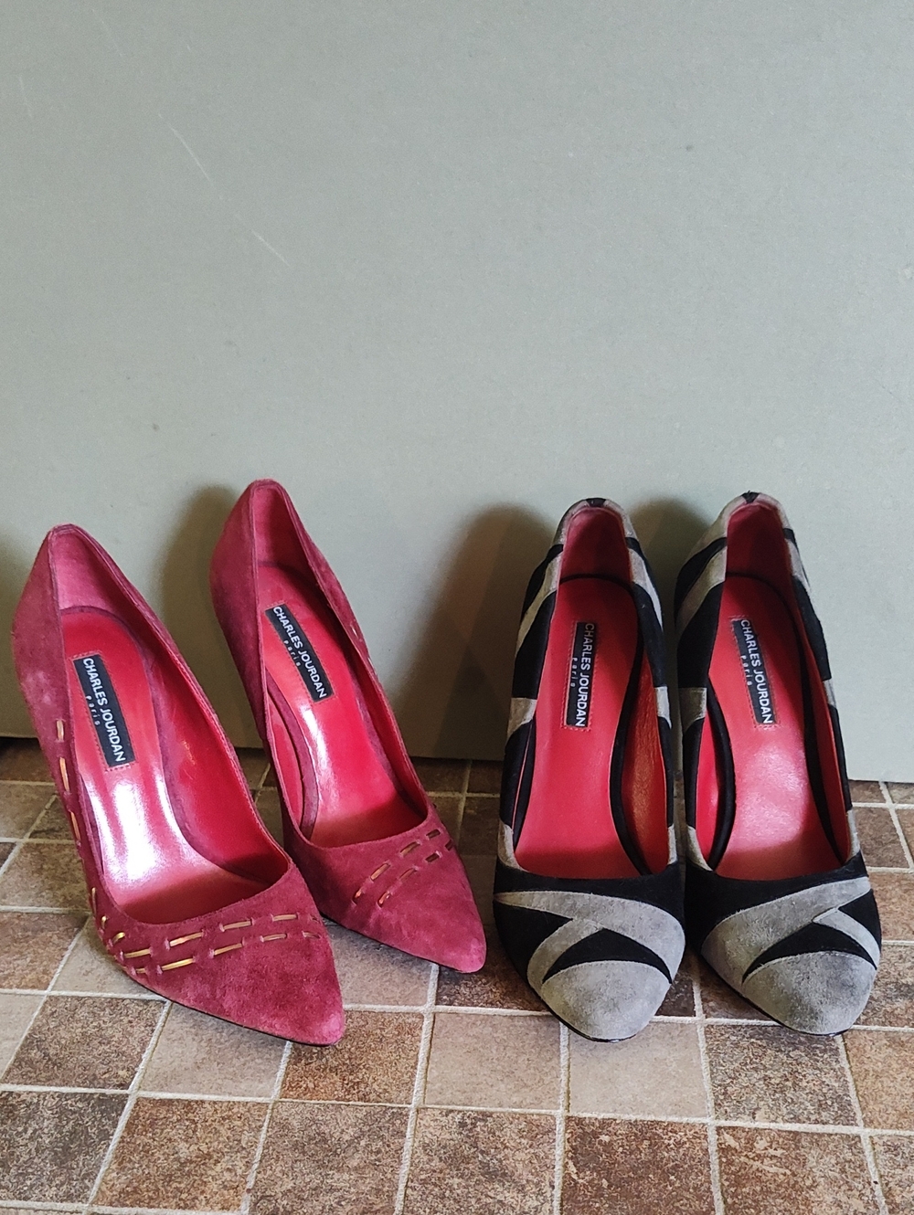 Lot Vintage Charles Jourdan Paris Stiletto Pumps Heels Red Gray Black 7.5 8
